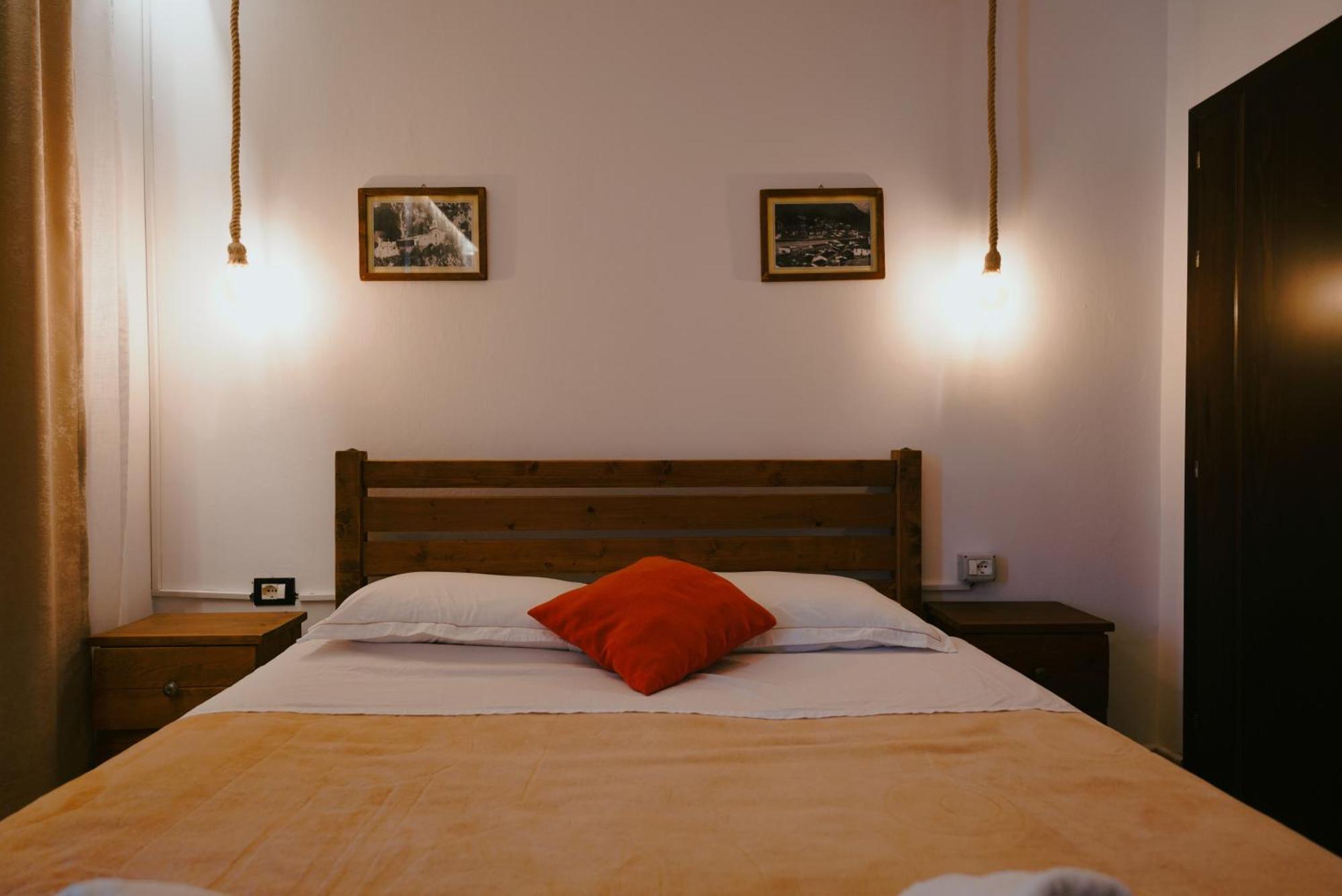 Hostal Maya *