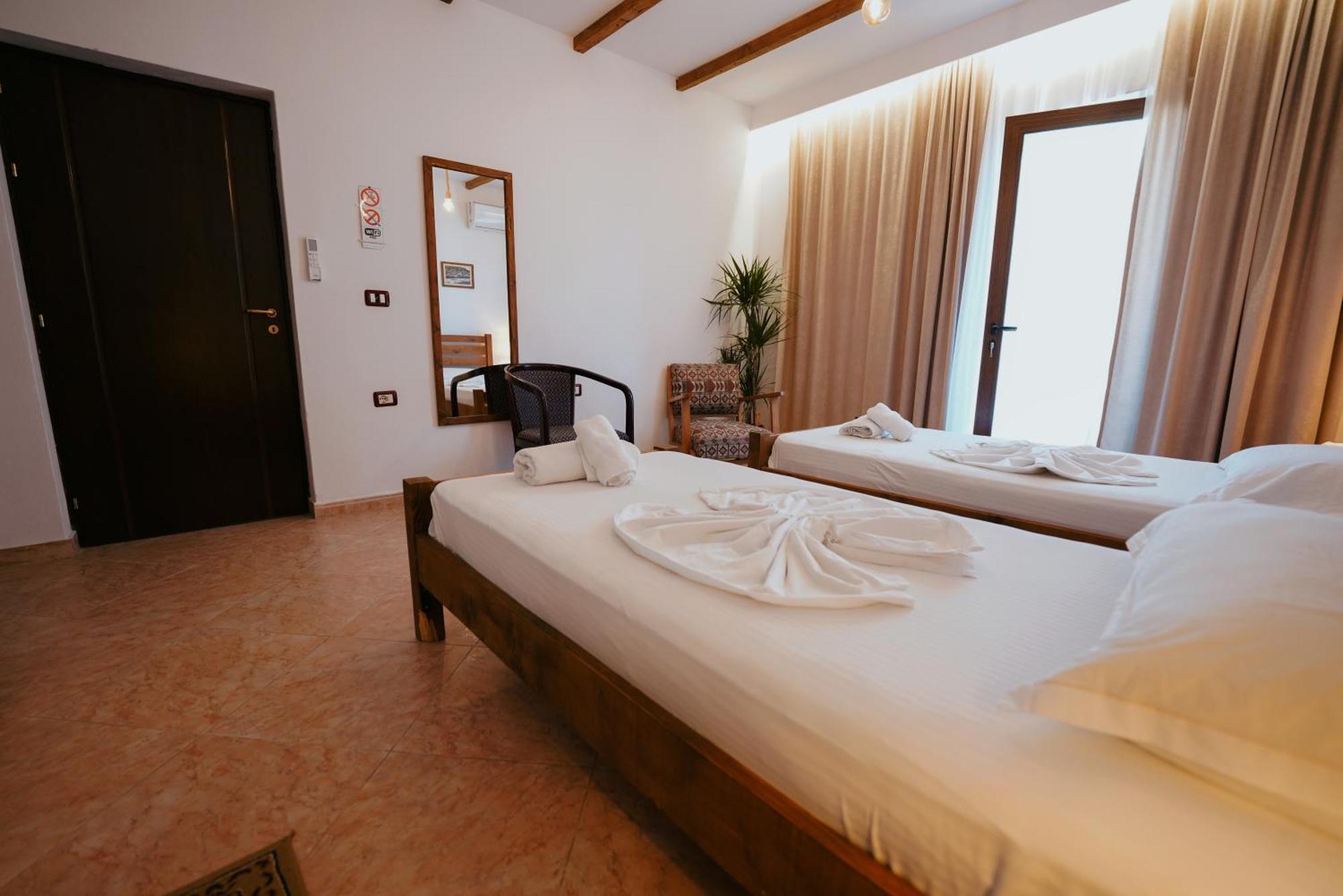 Maya Hostel *